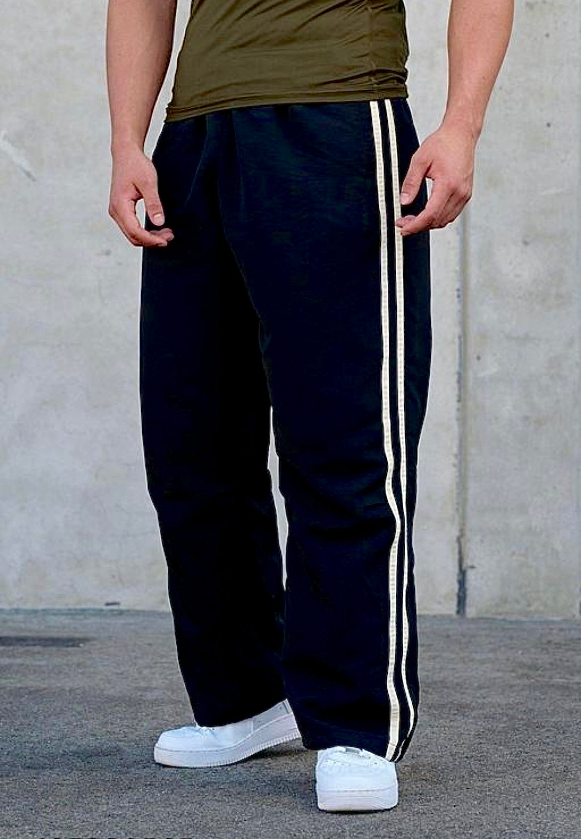 The monster pants perfectly capture the essence of new style.. COMBO