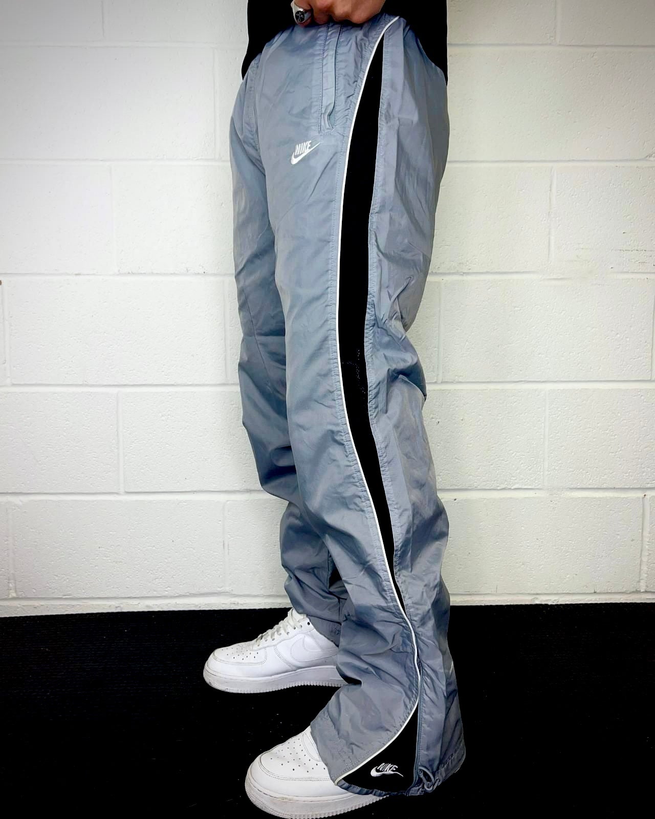 Men's Oversized Sports Track Pant ( PACK 2 )!