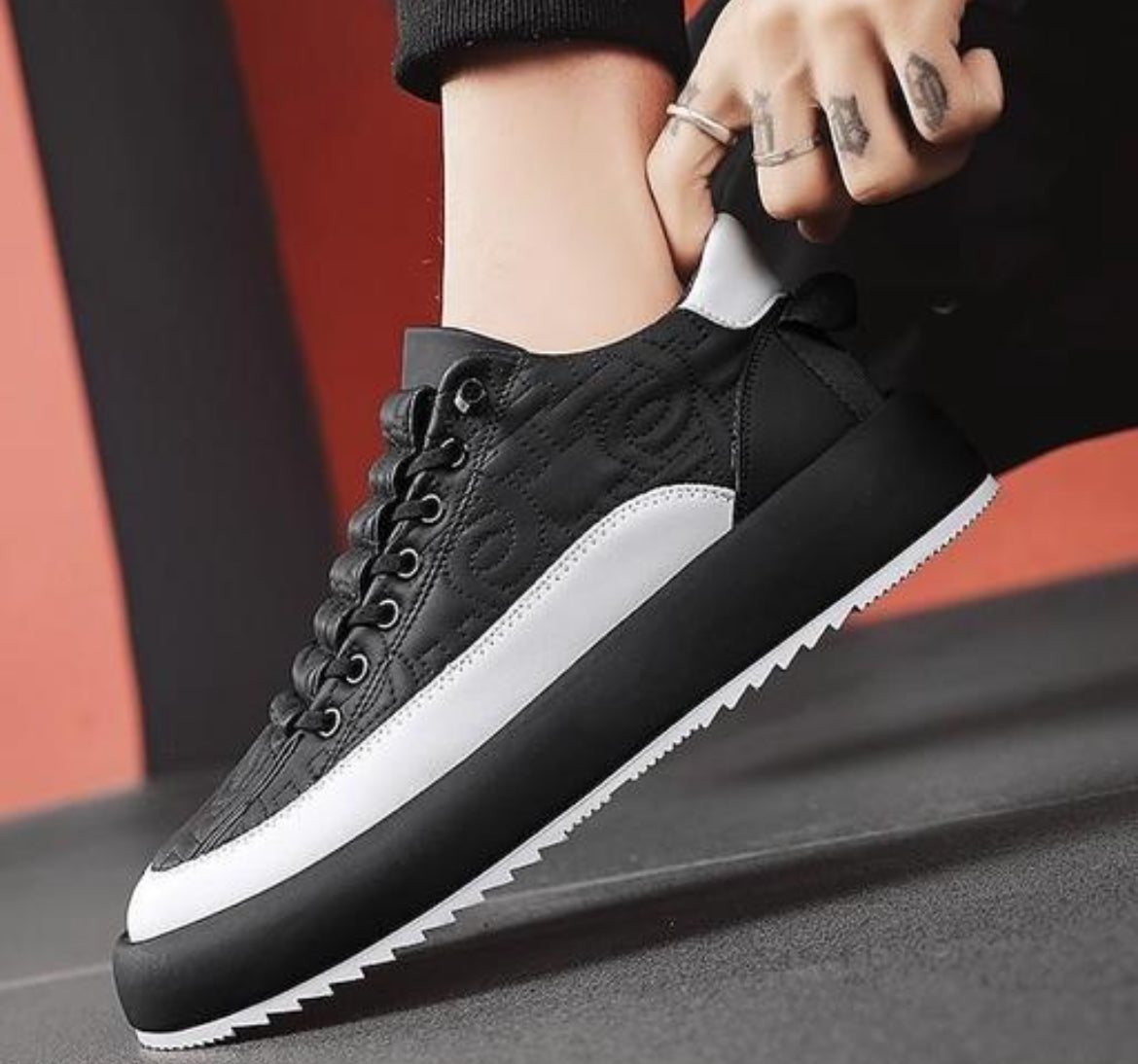 Latest stylish trendy sneaker for boys/mens